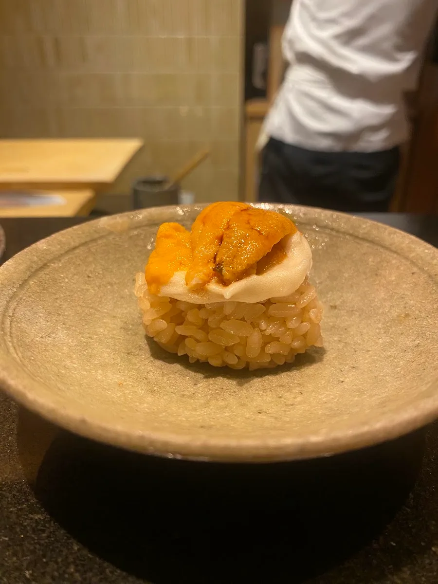 Sushi Kizuna · 12